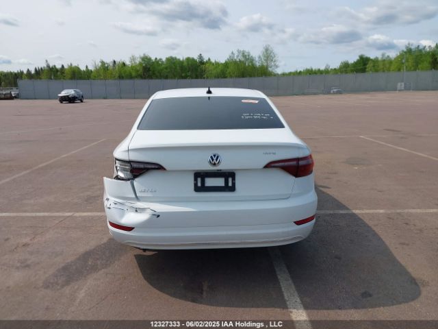 3VWE57BUXMM077331 Volkswagen tsi