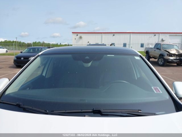 3VWE57BUXMM077331 Volkswagen tsi