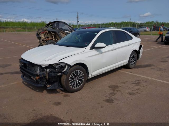 3VWE57BUXMM077331 Volkswagen tsi