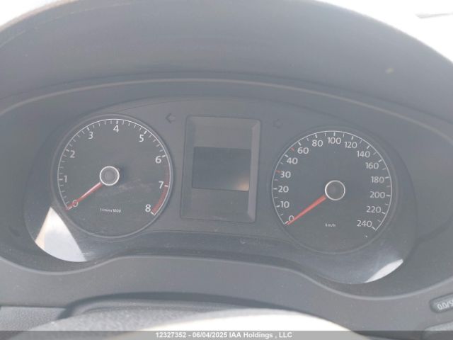 3VW2K7AJ7EM351573 Volkswagen Jetta