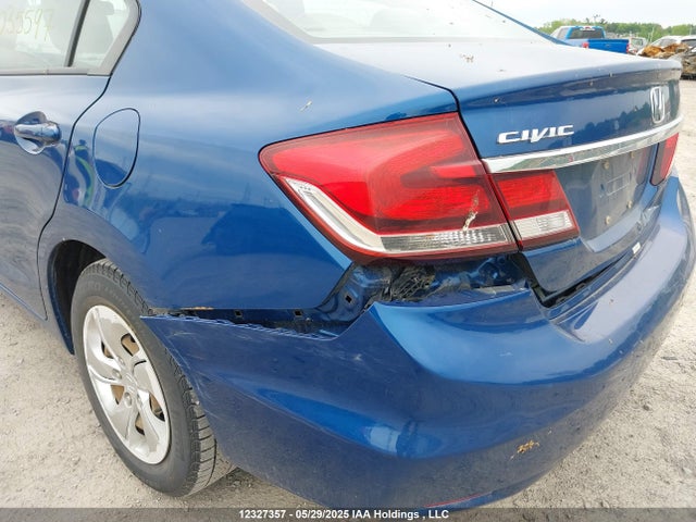 Продажа на аукционе авто 2013 Honda Civic, vin: 2HGFB2F47DH035597, номер лота: 12327357