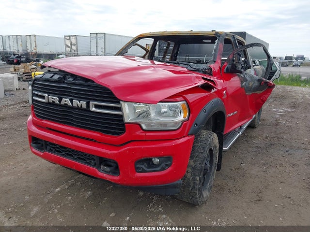 3C6UR5DL5LG280501 RAM 2500