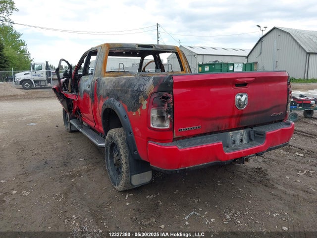 3C6UR5DL5LG280501 RAM 2500