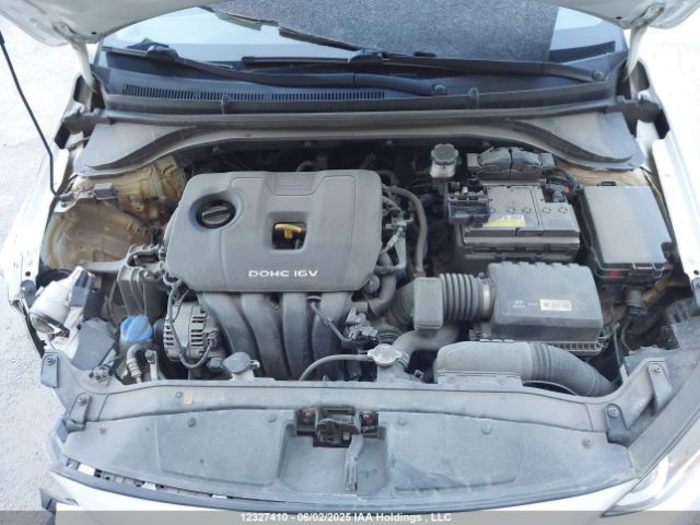 5NPD74LF7HH111227 Hyundai 2017