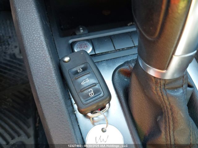 3VWL07AJ9EM321386 Volkswagen 2014