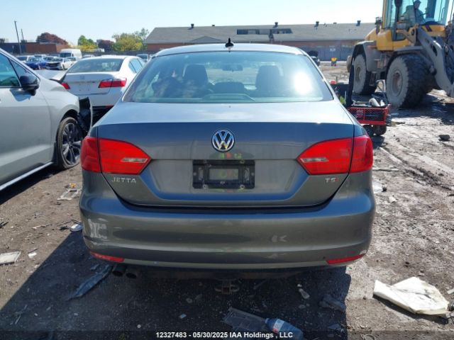 3VWL07AJ9EM321386 Volkswagen 2014