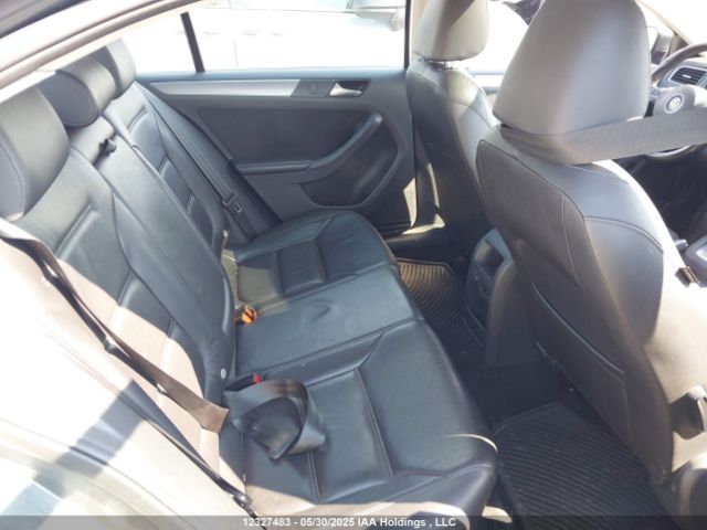 3VWL07AJ9EM321386 Volkswagen 2014