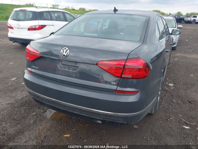 1VWBS7A35GC067784 Volkswagen 2016
