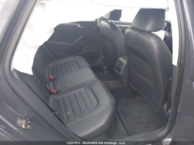 1VWBS7A35GC067784 Volkswagen 2016
