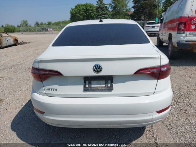 3VWEB7BU2LM065844 Volkswagen Jetta Highline