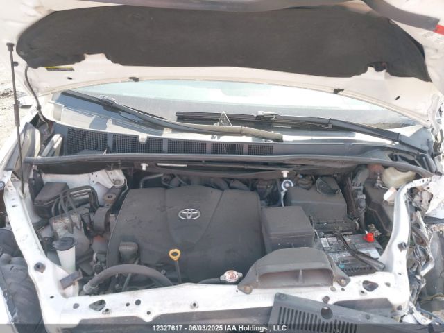5TDDZ3DC7HS176260 Toyota Sienna
