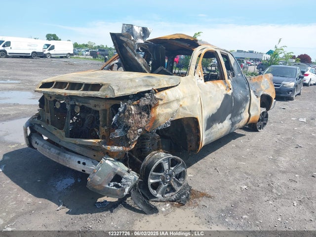 5TFUM5F13KX080049 Toyota Tundra
