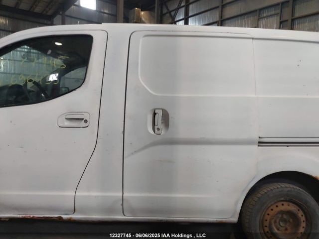 3N6CM0KN3EK696439 Nissan NV200
