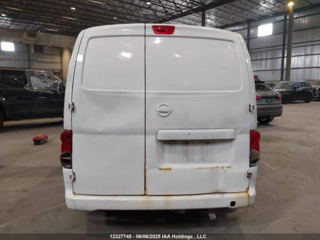 3N6CM0KN3EK696439 Nissan NV200