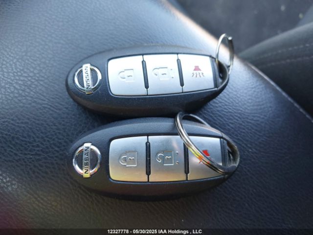 5N1AT2MV4FC829928 Nissan 2015