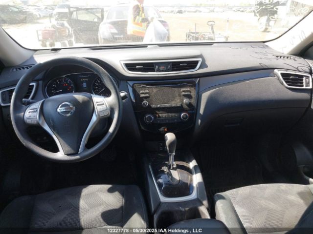 5N1AT2MV4FC829928 Nissan 2015