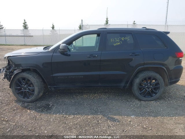 1C4RJFAG2JC292348 Jeep Grand Cherokee