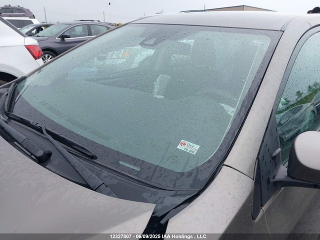 Toyota COROLLA LE 2019 2T1BURHE1KC223271 Image 18