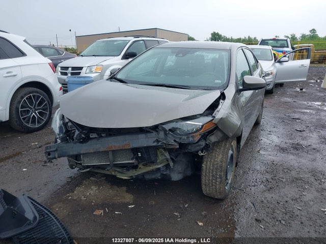 Toyota COROLLA LE 2019 2T1BURHE1KC223271 Image 2