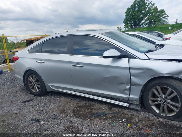 5NPE24AF4HH448511 Hyundai 2017