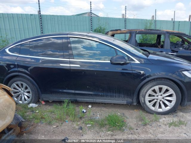 5YJXCBE27JF088267 Tesla MODEL X
