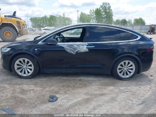 5YJXCBE27JF088267 Tesla MODEL X