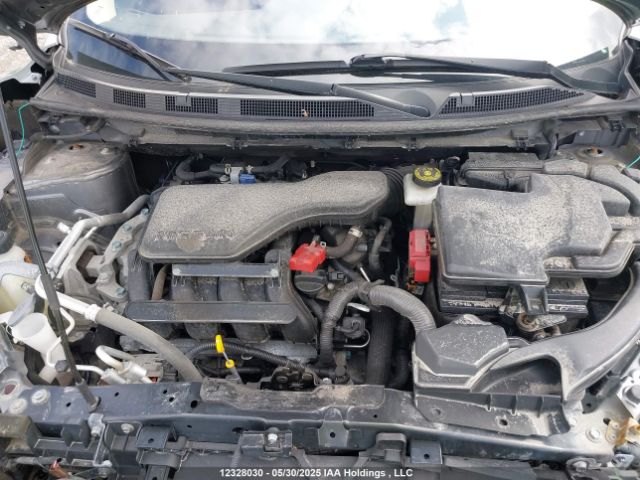 JN1BJ1AW4MW447905 Nissan Qashqai S