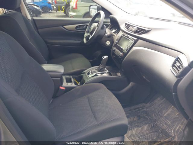 JN1BJ1AW4MW447905 Nissan Qashqai S