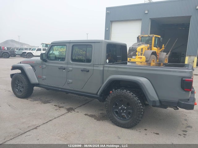 1C6JJTEG8ML522315 Jeep 2021