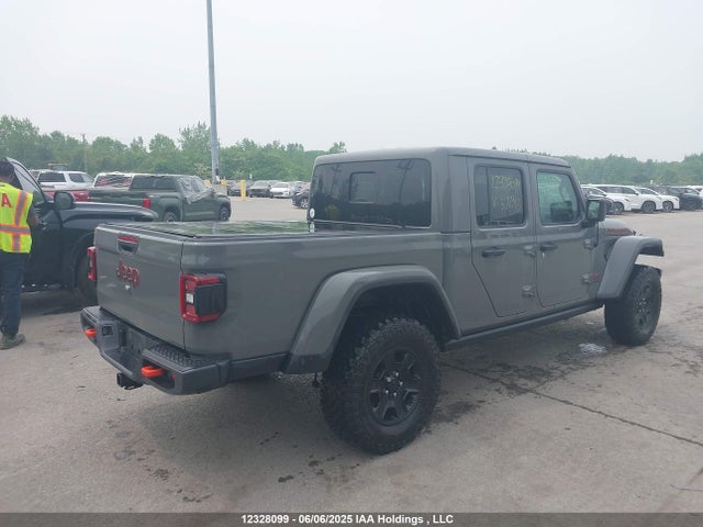 1C6JJTEG8ML522315 Jeep 2021