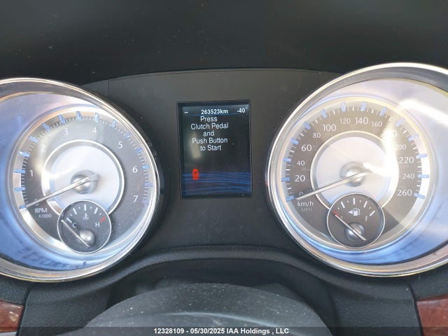 2C3CCAAG0EH208120 Chrysler 300