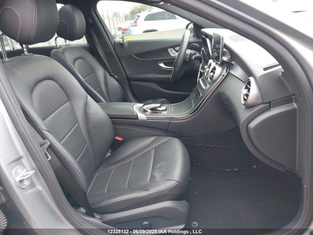 55SWF4KB6GU159694 Mercedes-Benz C-Class