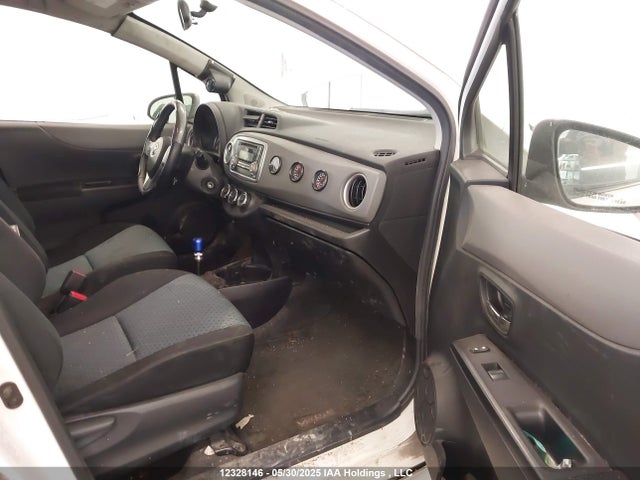 JTDKTUD3XED578652 Toyota 1nz-fe