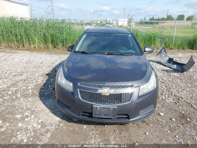 1G1PE5SB9E7158405 Chevrolet Cruze
