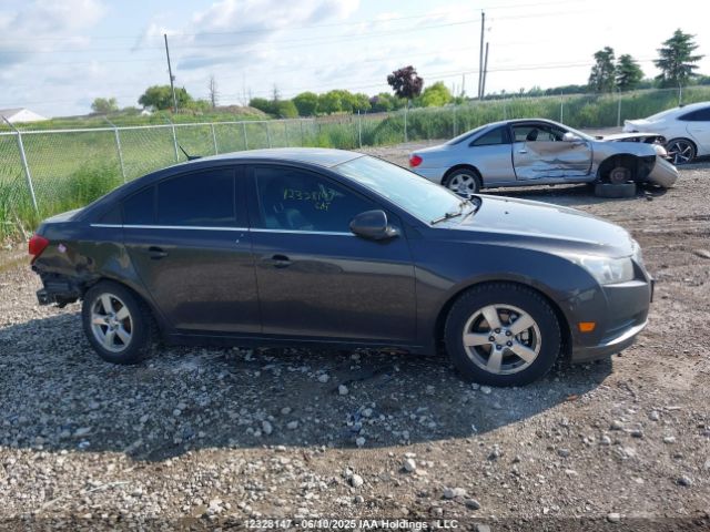 1G1PE5SB9E7158405 Chevrolet Cruze