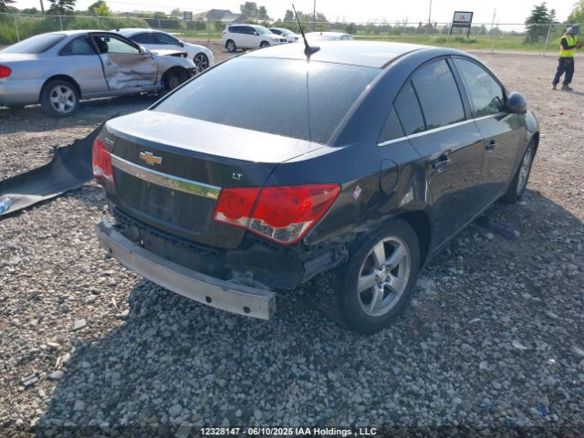 1G1PE5SB9E7158405 Chevrolet Cruze