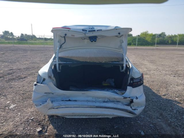 3VWE57BU7MM032122 Volkswagen JETTA SEL