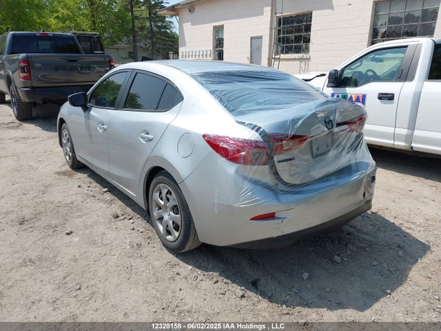 JM1BN1U72J1171349 Mazda pe