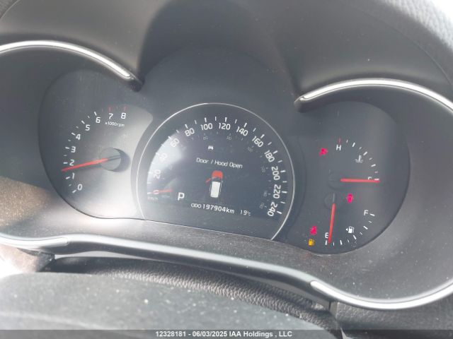 5XYKWDA71EG491285 KIA Sorento