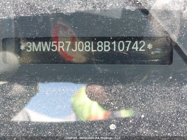 3MW5R7J08L8B10742 BMW 2020