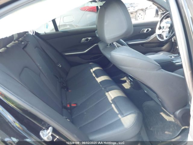 3MW5R7J08L8B10742 BMW 2020