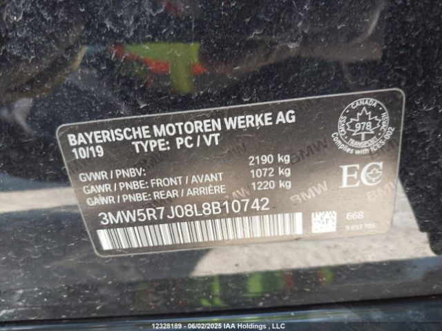 3MW5R7J08L8B10742 BMW 2020