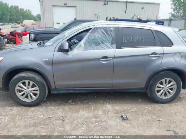 JA4AJ3AUXKU602558 Mitsubishi RVR