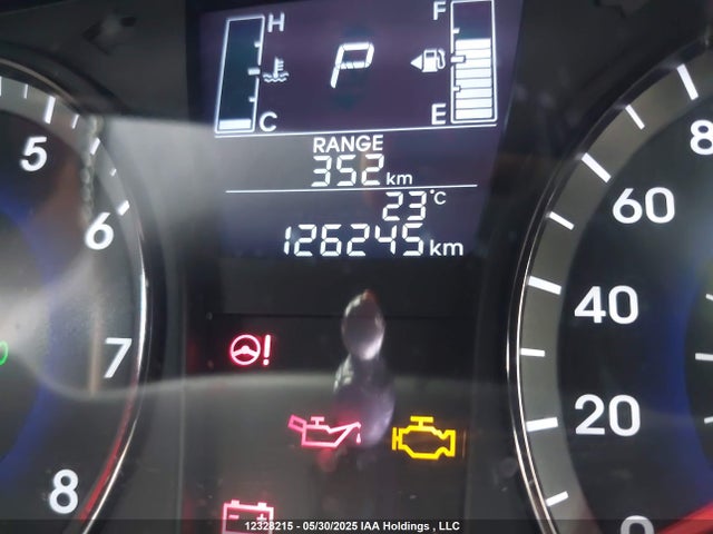 KMHCT5AE8HU318198 Hyundai 2017
