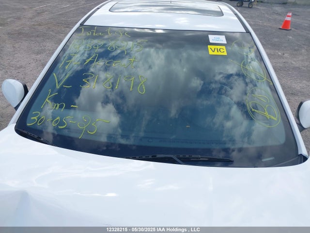 KMHCT5AE8HU318198 Hyundai 2017