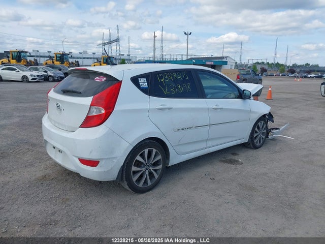 KMHCT5AE8HU318198 Hyundai 2017