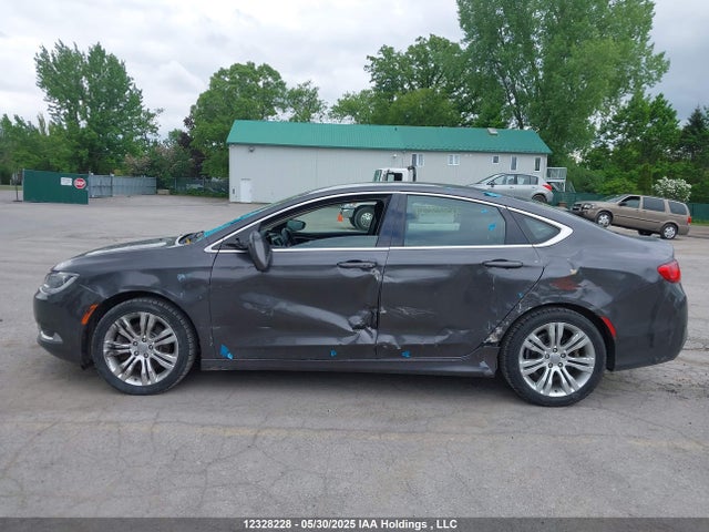 Chrysler 200 2015 1C3CCCAG7FN500805 Image 15