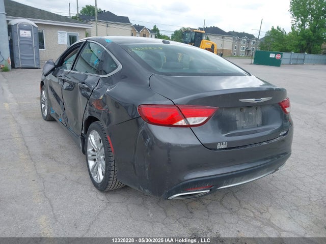 Chrysler 200 2015 1C3CCCAG7FN500805 Image 3