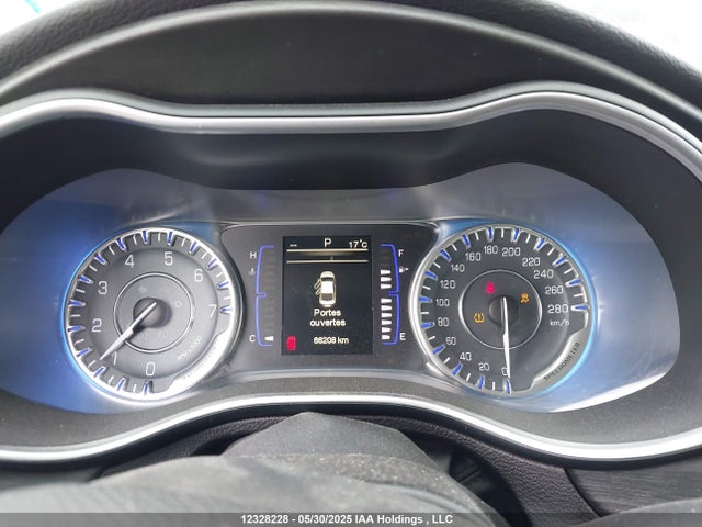 Chrysler 200 2015 1C3CCCAG7FN500805 Image 7