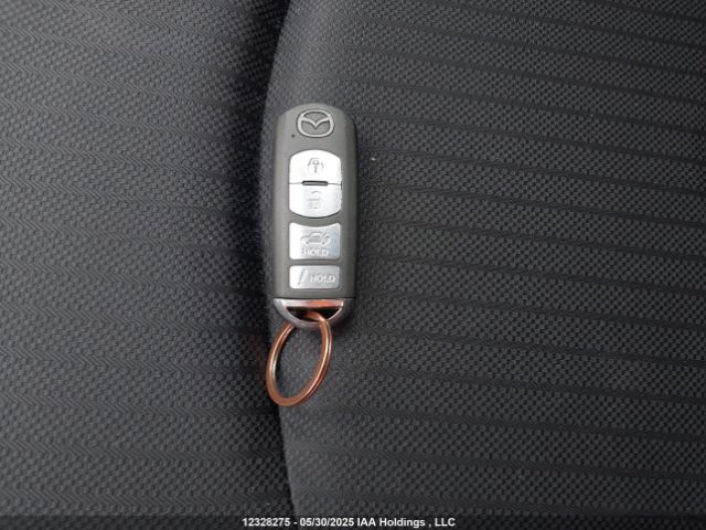 3MZBM1U7XEM109335 Mazda 3 SPORT